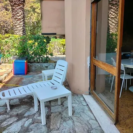 Casa Con Giardino: