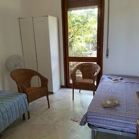 Hébergement de vacances Casa Con Giardino: *