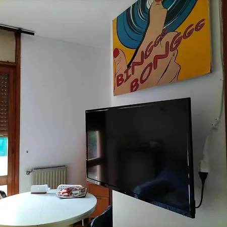 Casa Con Giardino: