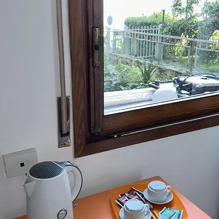 Casa Con Giardino: Hébergement de vacances