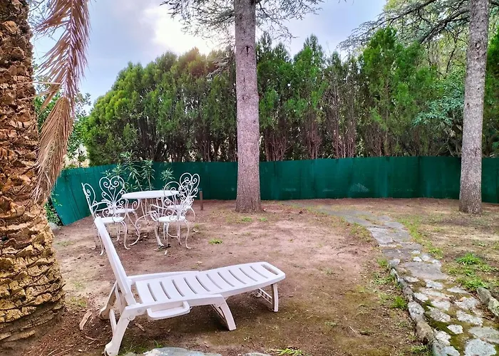 Casa Con Giardino: