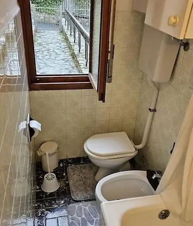 Casa Con Giardino: * Varazze