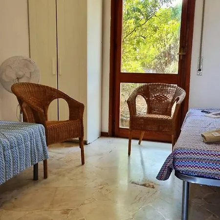 Tatil Evi Casa Con Giardino: Varazze