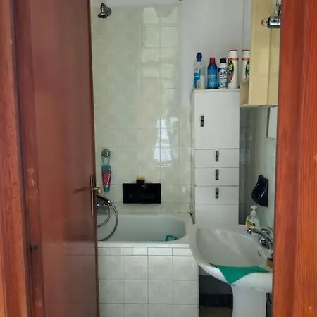 Tatil Evi Casa Con Giardino: Varazze