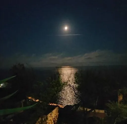 Casa vacanze Casa Con Giardino: *