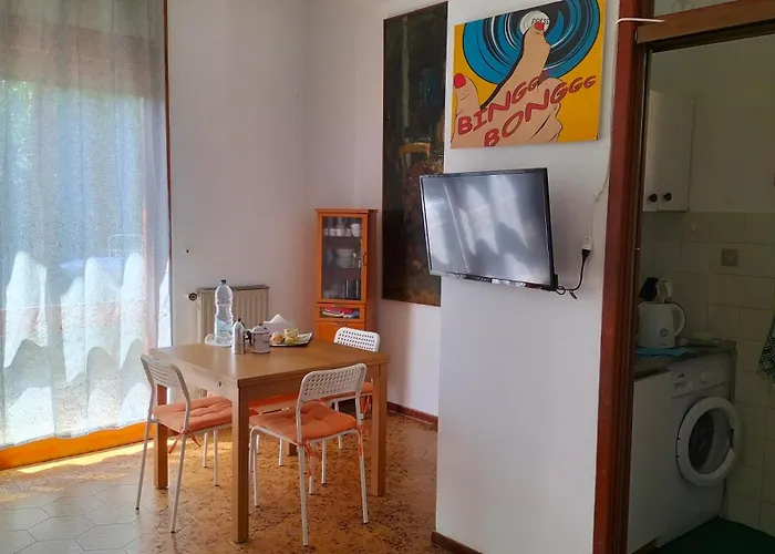 Vakantiehuis Casa Con Giardino: Varazze